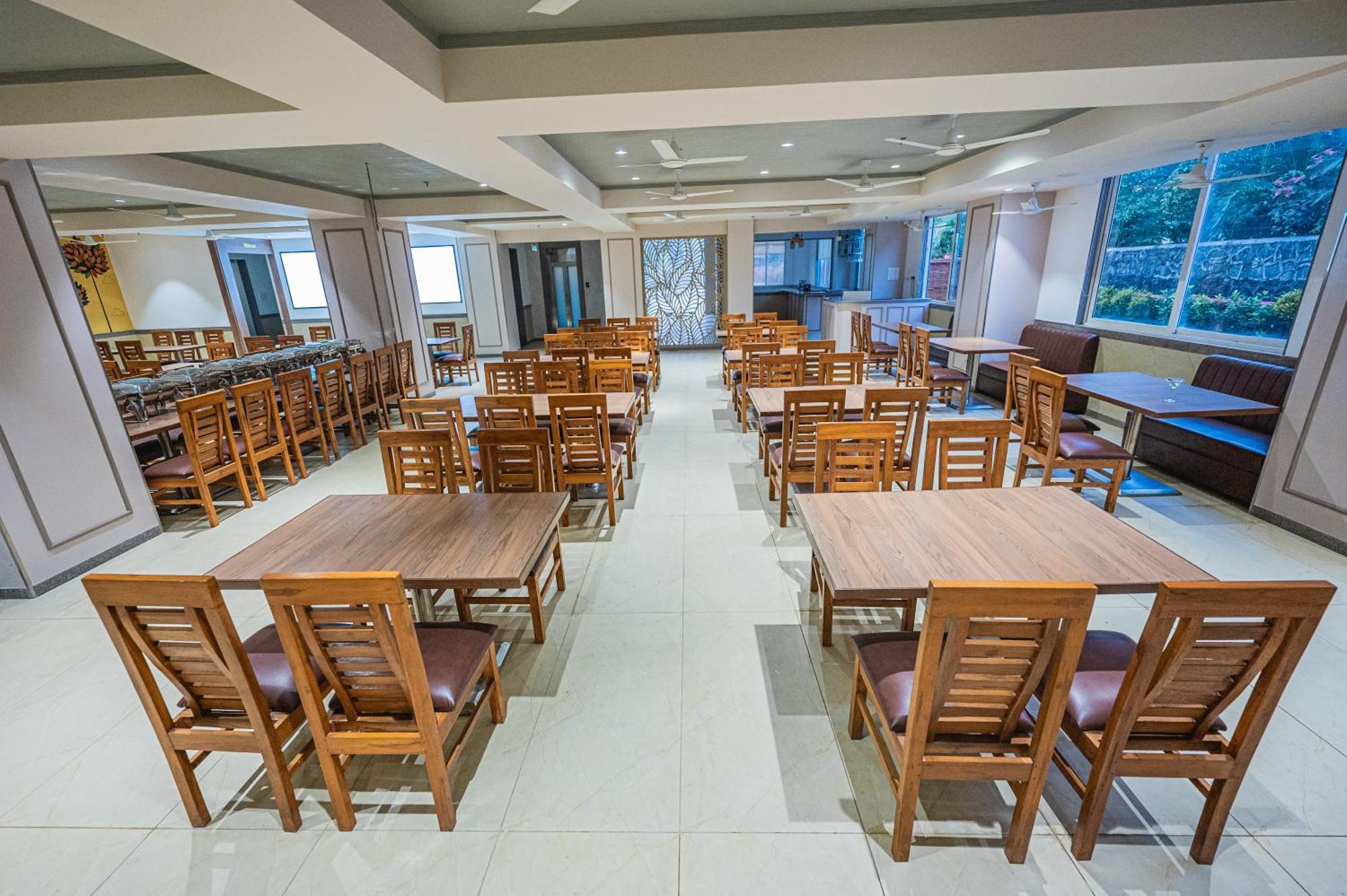 Lotus Leaf Hotel Pali  Ngoại thất bức ảnh
