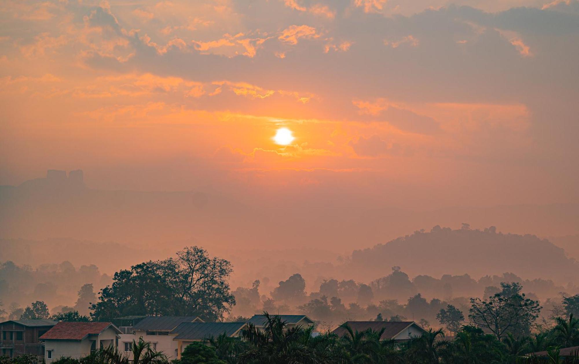 Lotus Leaf Hotel Pali  Ngoại thất bức ảnh
